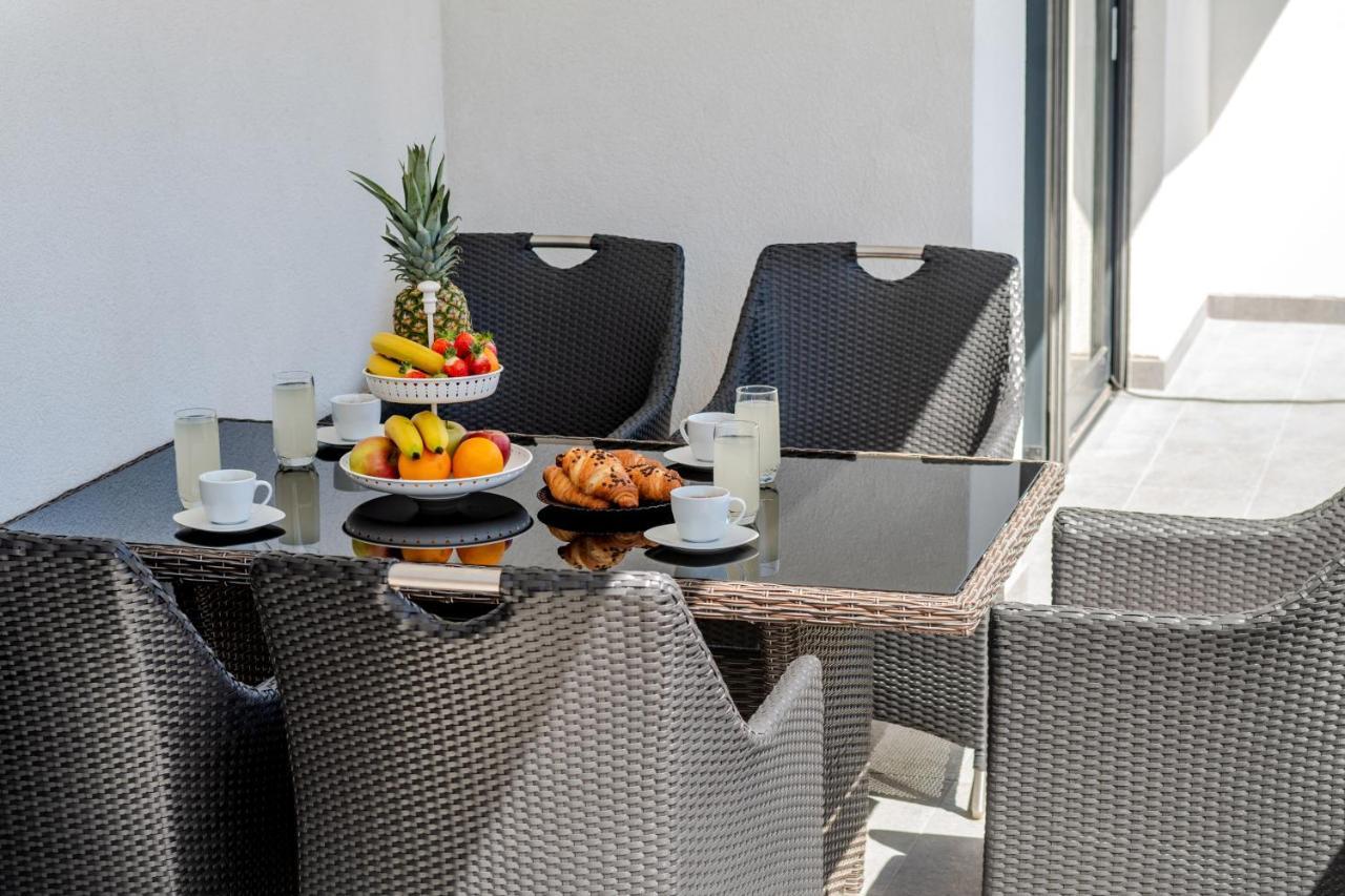 Luxury Apartments Alkar With Swimming Pool Ražanj Esterno foto